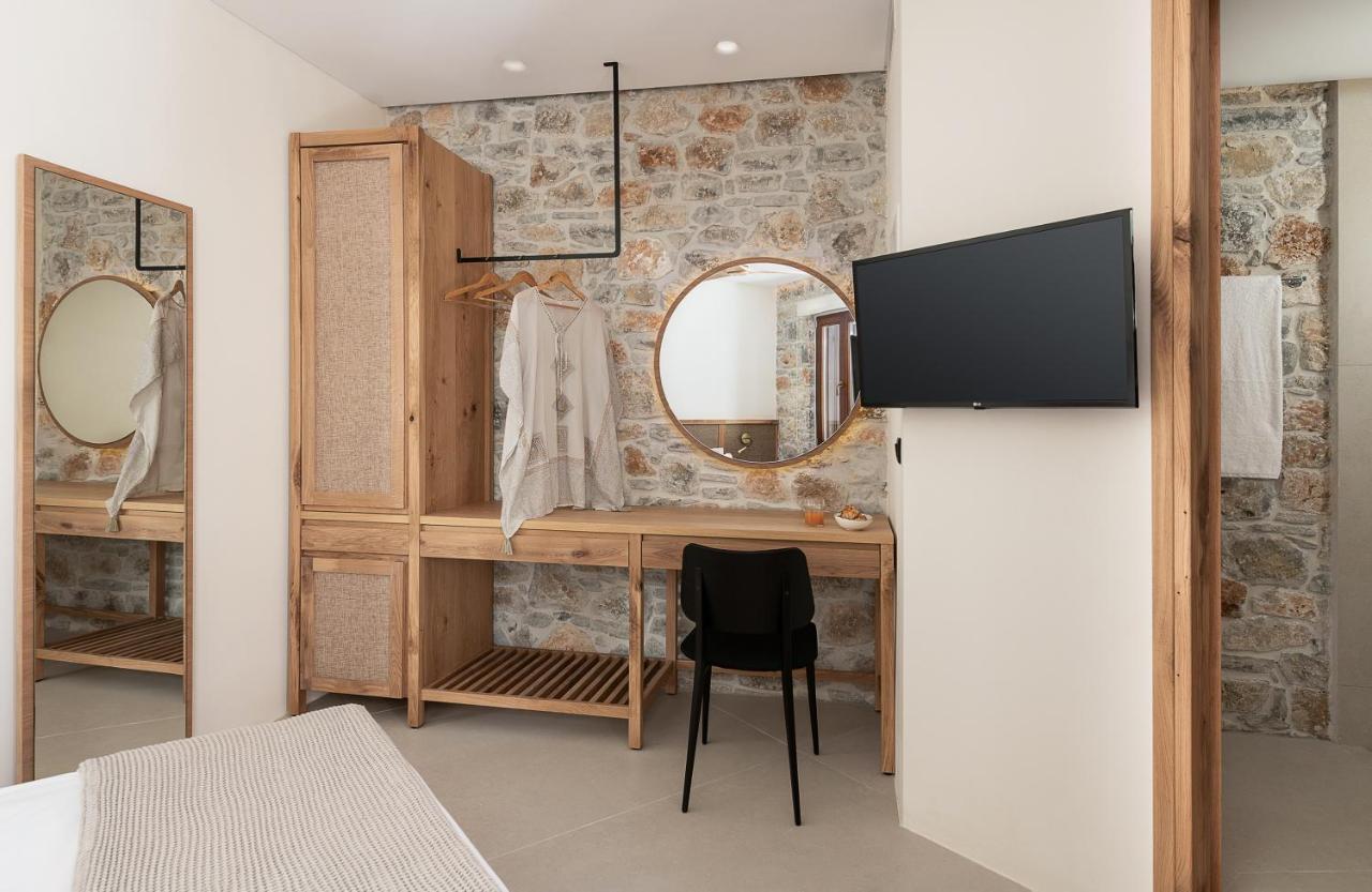 The Authentic Village Boutique Hotel Khóra Sfakíon Dış mekan fotoğraf